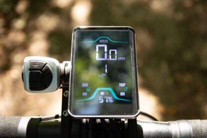 Ecran du kit moteur pédalier pour transformer son vélo en vélo électrique
